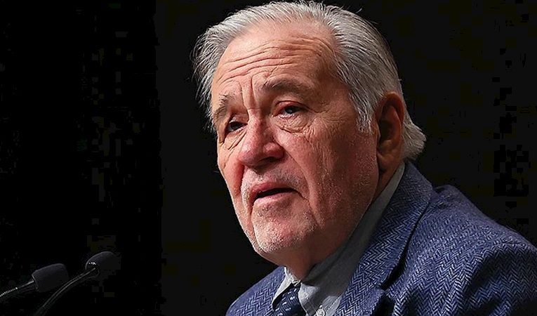 İlber Ortaylı tedavi gördüğü hastanede hayatını kaybetti