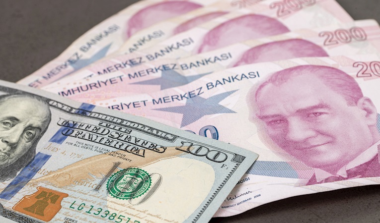 Kısa vadeli dış borç stoku Ekim'de azaldı