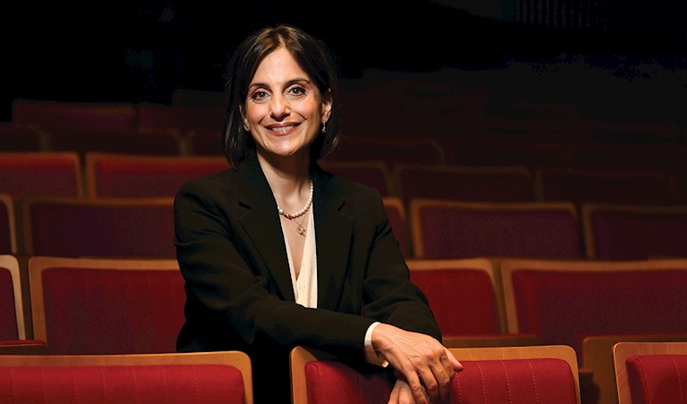 "Performans sanatları liderliğin aynasıdır"