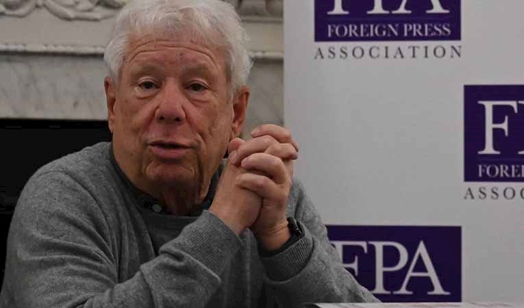 Nobelli ekonomiste göre küresel ekonomiyi tehdit eden 2 olay var