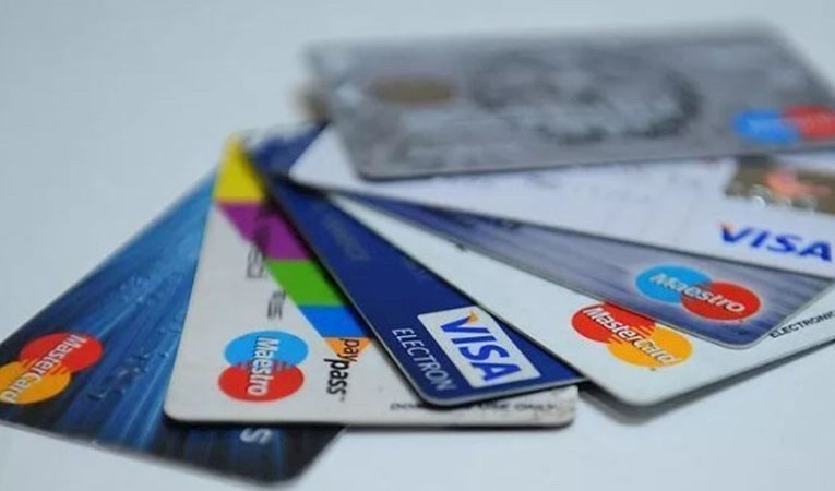 Kredi Kartı Limitleri Ne Kadar Oldu? Nasıl Hesaplanır? 2025