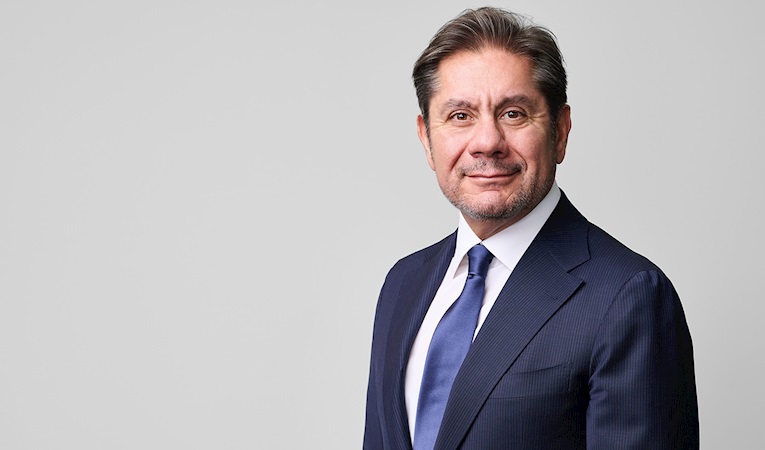 Akbank sendikasyon kredisini yeniledi