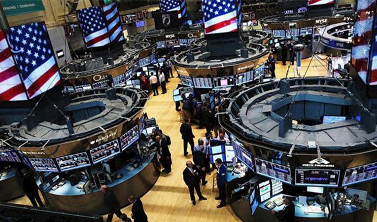 “Aşırı değerleme” kaygısı küresel piyasalarda satışları hızlandırdı