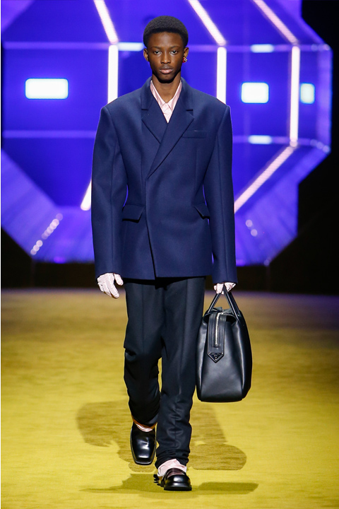 PRADA SONBAHAR/KIŞ 2022-23 ERKEK KOLEKSİYONU / 11