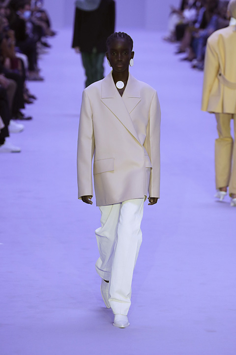MİLANO MODA HAFTASI: JIL SANDER İLKBAHAR / YAZ 2022 DEFİLESİ / 3