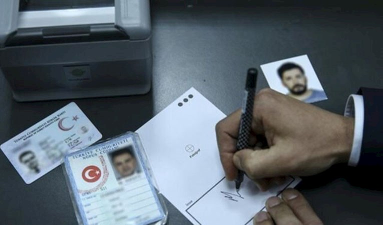 Elektronik imza yetkisi: Kimlik kartlarında yeni özellik