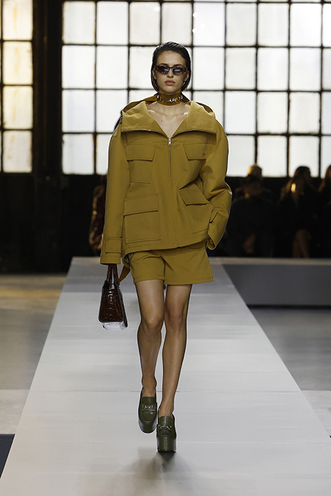 Milano Moda Haftası: Gucci Sonbahar-Kış 2024-25 Defilesi  / 37