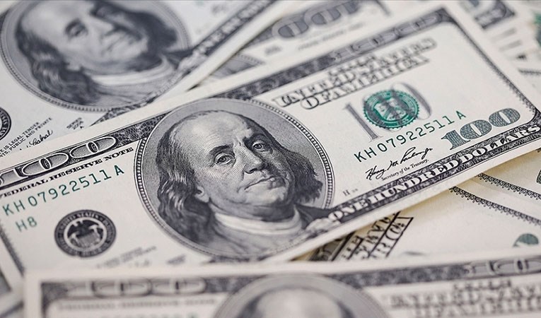 Dolar güne düşüşle başladı