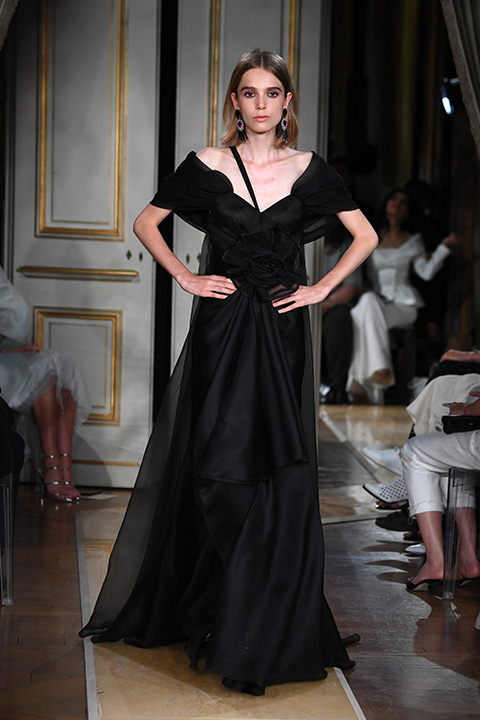 GIORGIO ARMANI PRIVE COUTURE SONBAHAR/ KIŞ 2018-19 / 29