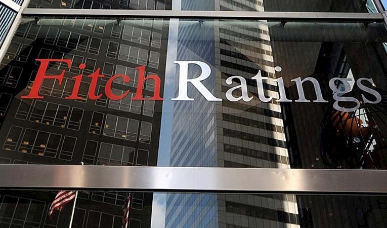 Fitch'ten bankalara uyarı