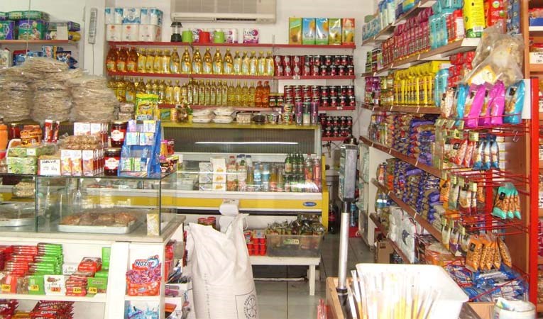 "10 yılda 75 bin bakkal kapandı"