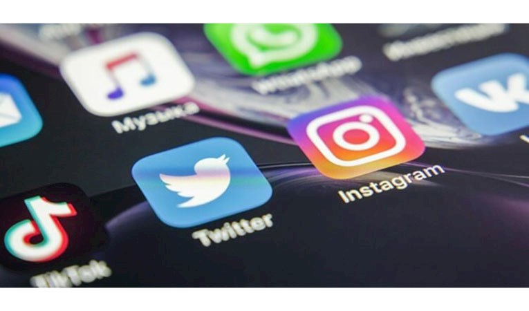 Saatlerce süren kesintinin nedeni: Facebook, Whatsapp ve Instagram neden çöktü?