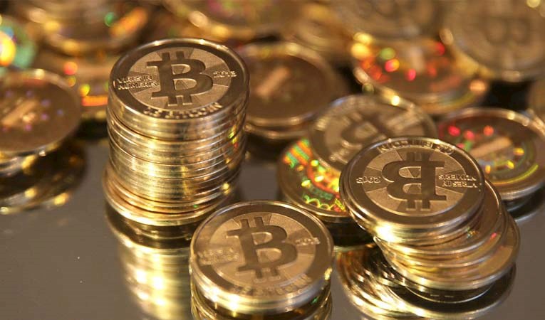 Bitcoin düşüşe geçti