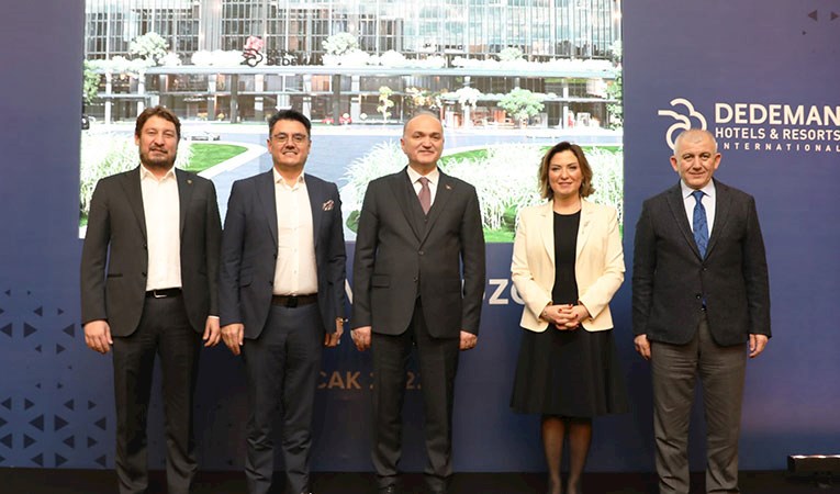 Düzce Dedeman Oteli için imzalar atıldı