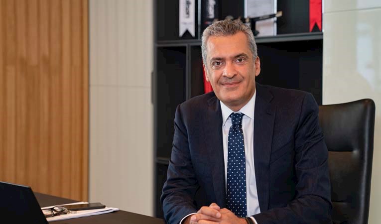 Konsolide gelirde 2 milyar TL'ye dayandı