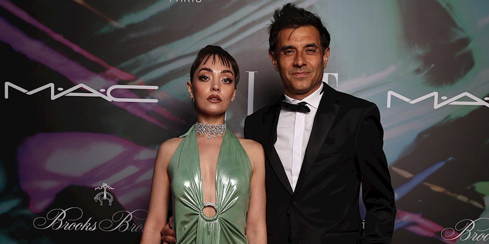 ZEYNEP TUĞÇE BAYAT VE CANSEL ELÇİN'İN ÇİFT ŞIKLIĞI