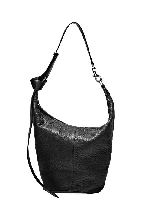 Mükemmel Bucket Bag Arayışı: Şıklık ve İşlevsellik Tek Formda / 10