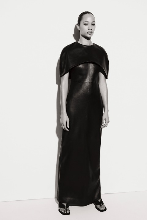 Ara Sezon: Simkhai Pre-Fall 2026 / 2